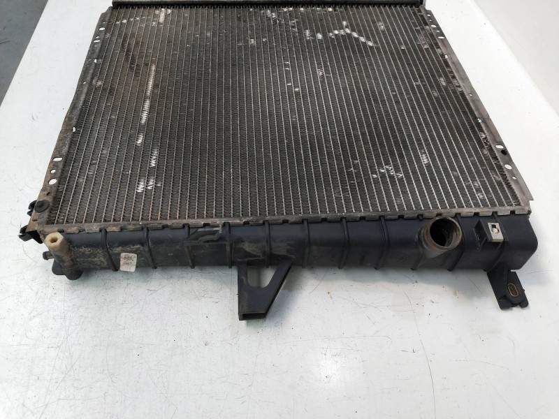 Recambio de radiador agua para ford explorer 4.0 v6 cat referencia OEM IAM 17209B9EX240   Recambio de radiador agua para ford explorer 4.0 v6 cat referencia OEM IAM 17209B9EX240