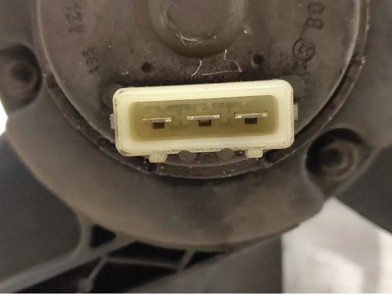 Recambio de electroventilador para volkswagen polo berlina (6n2) 1.9 diesel referencia OEM IAM 0130107284  BOSCH