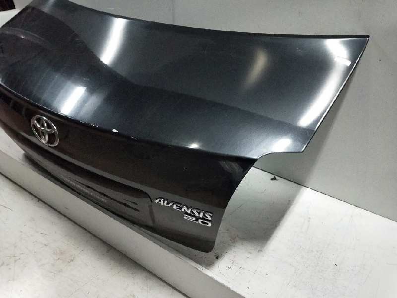 Recambio de tapa maletero para toyota avensis berlina (t25) 2.0 d-cat referencia OEM IAM   