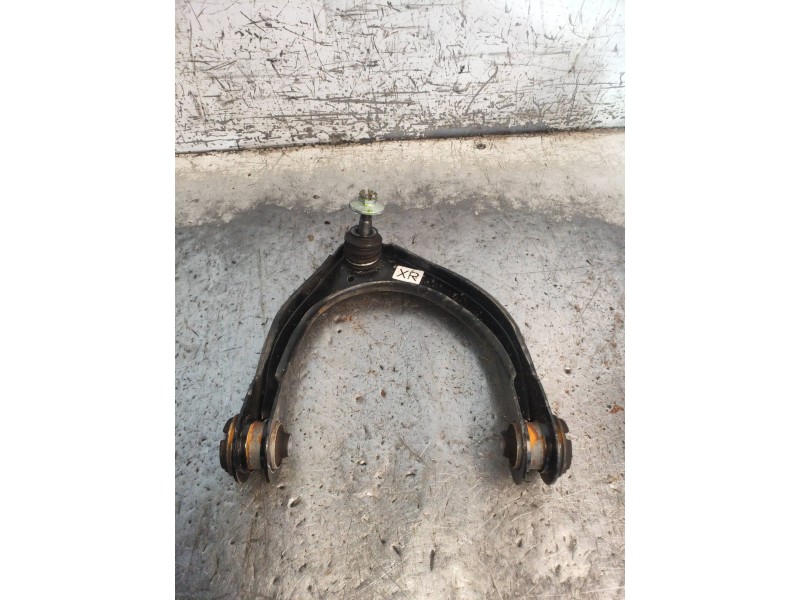 Recambio de brazo suspension superior delantero derecho para lexus is 300h referencia OEM IAM   