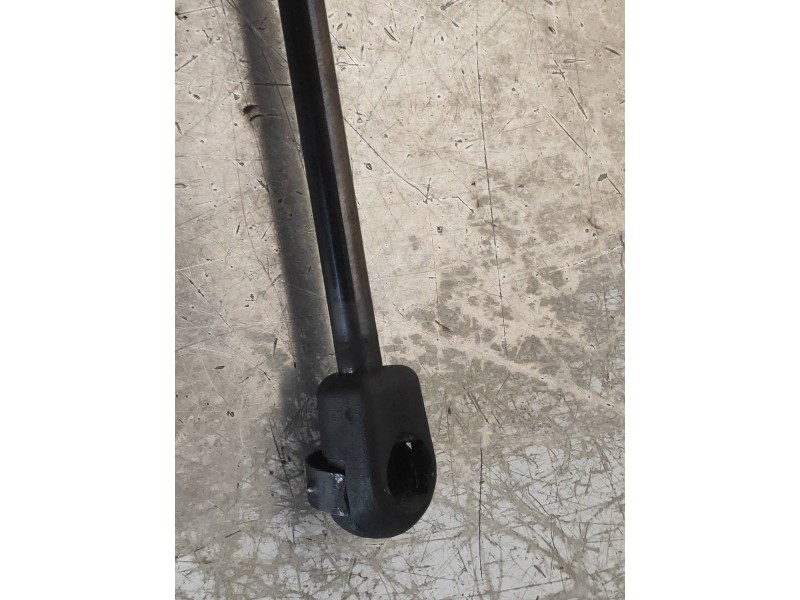 Recambio de amortiguadores capo para opel astra twin top cosmo referencia OEM IAM   