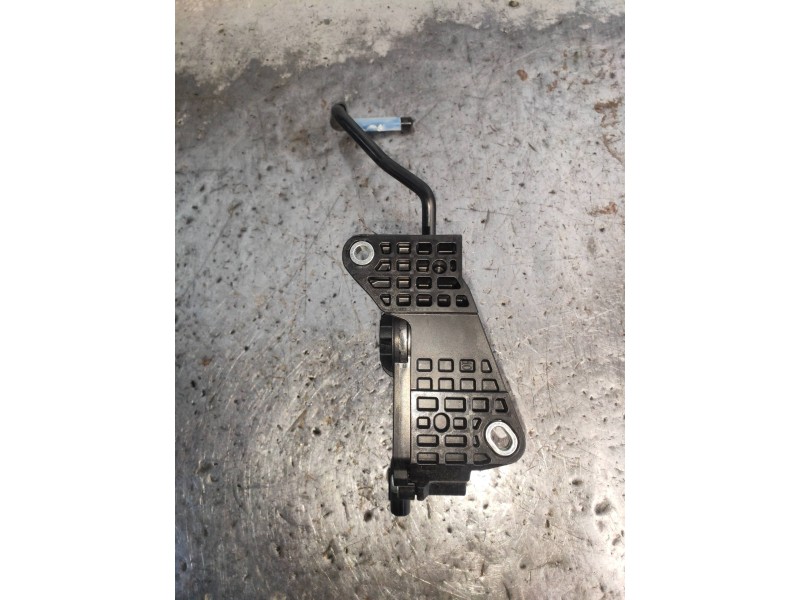 Recambio de potenciometro pedal para lexus is 300h referencia OEM IAM 7811030170 1988002070 