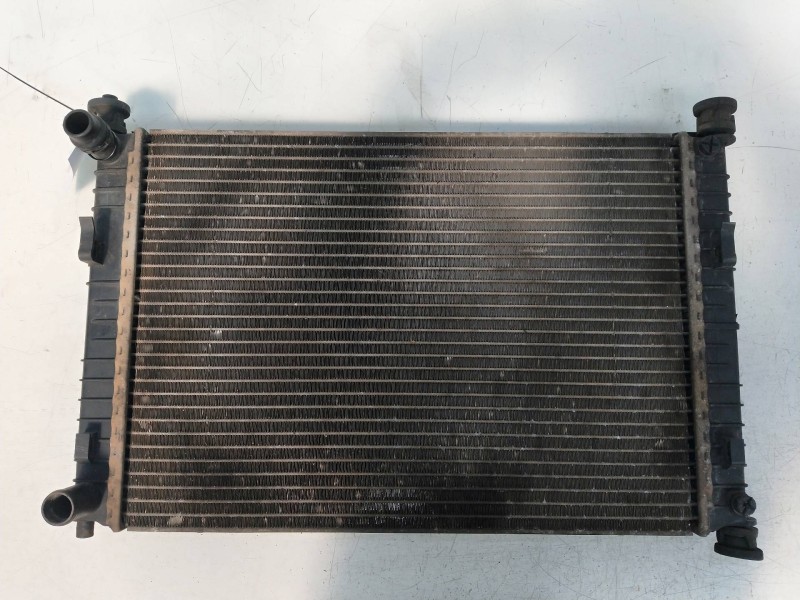 Recambio de radiador agua para ford fiesta (cbk) fun referencia OEM IAM 4S6H8C342AD  