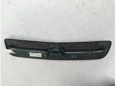 Recambio de rejilla delantera para citroen xantia berlina 1.9 td sx referencia OEM IAM    2