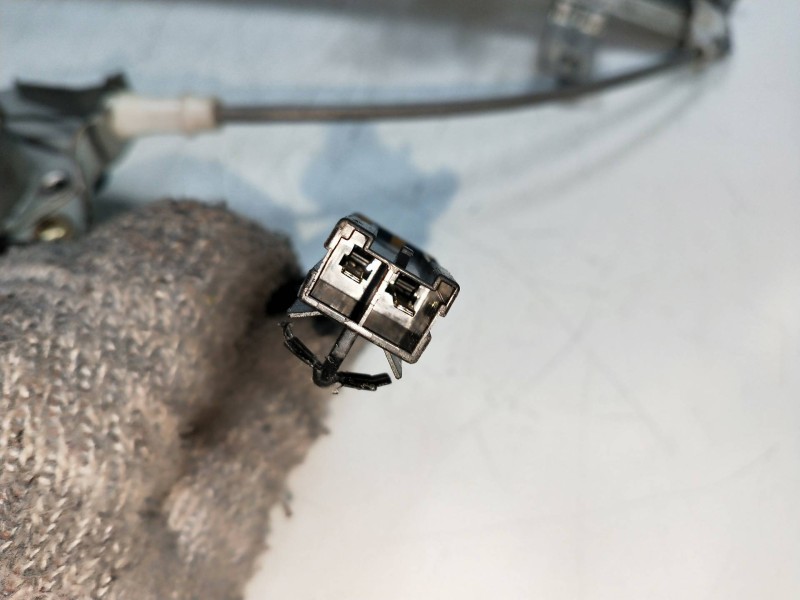 Recambio de elevalunas delantero izquierdo para nissan maxima qx (a32) 2.0 v6 24v cat referencia OEM IAM 8073140U00  4P