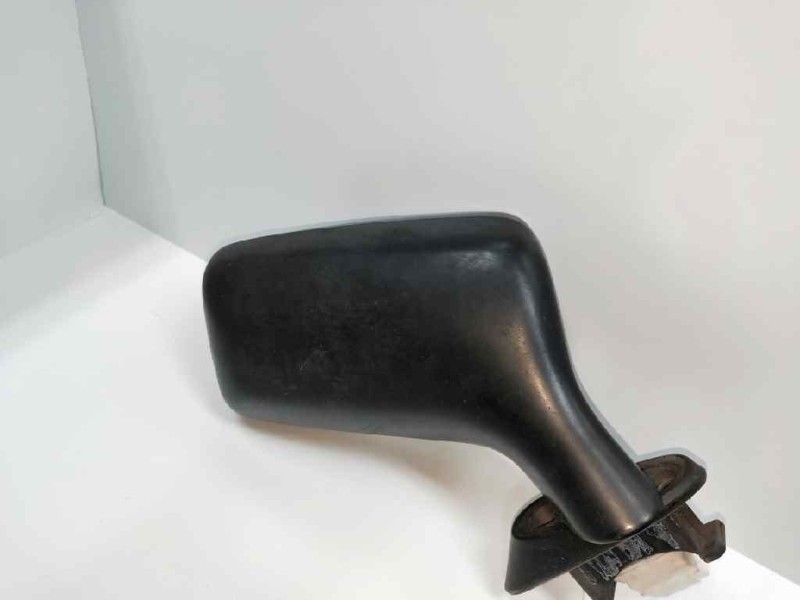 Recambio de retrovisor derecho para audi 80 avant 2.3 referencia OEM IAM   ELECTRICO Recambio de retrovisor derecho para audi 80 avant 2.3 referencia OEM IAM   ELECTRICO