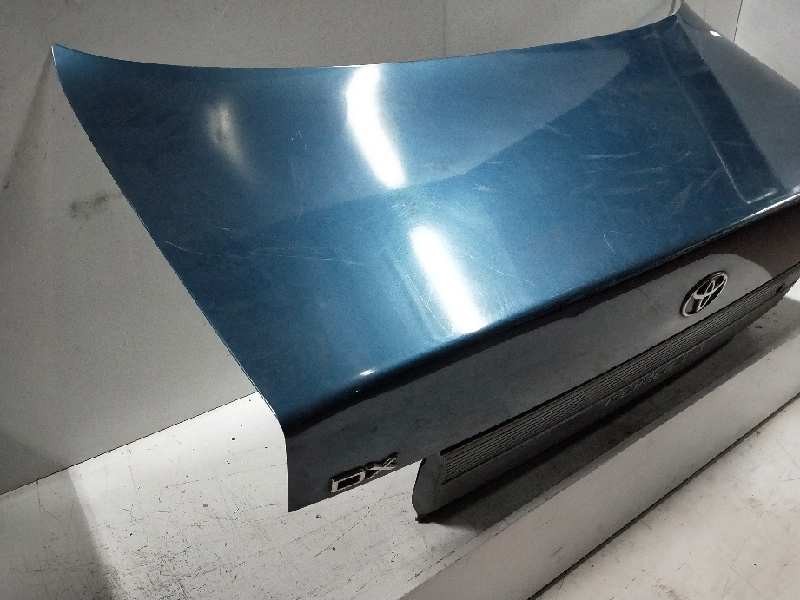 Recambio de tapa maletero para toyota corolla 1.8 referencia OEM IAM   