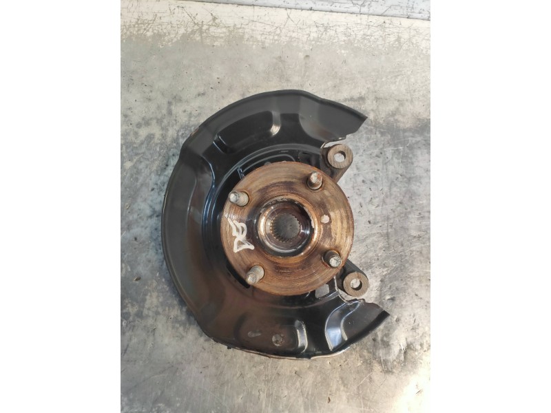 Recambio de mangueta delantera derecha para toyota yaris live referencia OEM IAM   