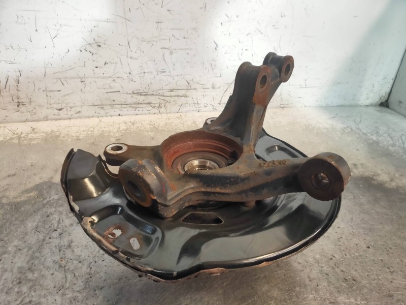 Recambio de mangueta delantera derecha para toyota yaris live referencia OEM IAM   