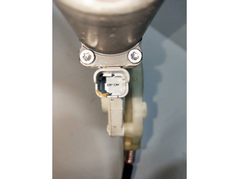 Recambio de elevalunas delantero derecho para nissan micra (k12e) 1.4 cat referencia OEM IAM 128000651  2P