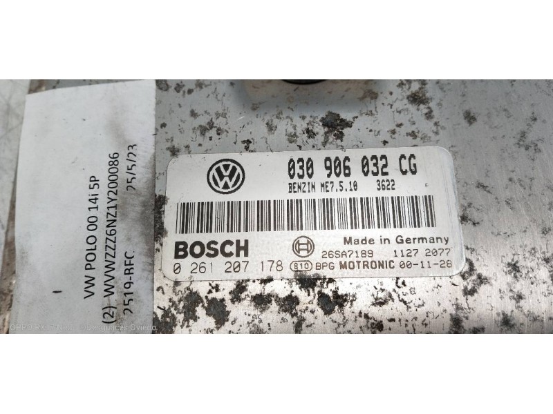 Recambio de centralita motor uce para volkswagen polo berlina (6n2) conceptline referencia OEM IAM 0261207178 030906032CG 