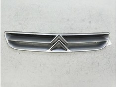 Recambio de rejilla delantera para citroen xantia berlina 2.0 hdi referencia OEM IAM   
