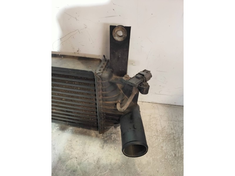 Recambio de intercooler para nissan navara pick-up (d40m) doble cab se 4x4 referencia OEM IAM F6864  