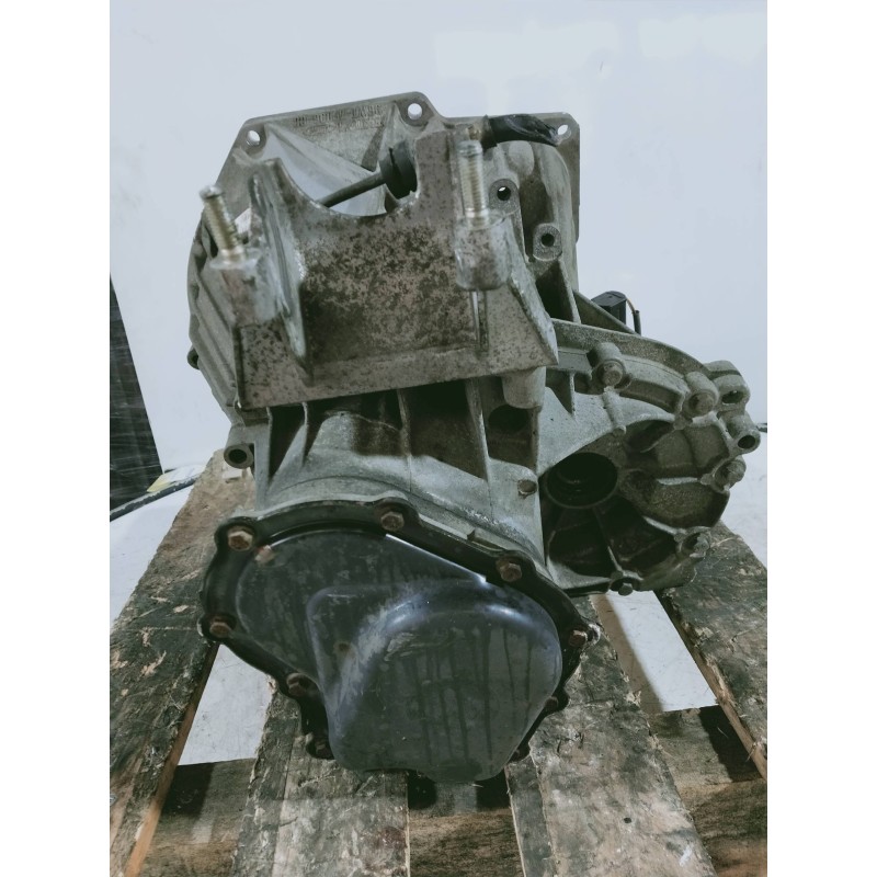 Recambio de caja cambios para ford fiesta berlina (dx) ambiente referencia OEM IAM 97WT7002VD STF B02B08 001252 5V