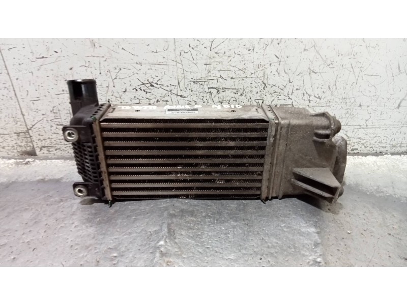 Recambio de intercooler para toyota auris active referencia OEM IAM JD1271005350  