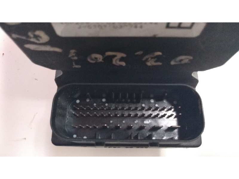 Recambio de abs para alfa romeo 147 (190) 2.0 16v cat referencia OEM IAM 0265225142 0265950060 46825820 Recambio de abs para alfa romeo 147 (190) 2.0 16v cat referencia OEM IAM 0265225142 0265950060 46825820