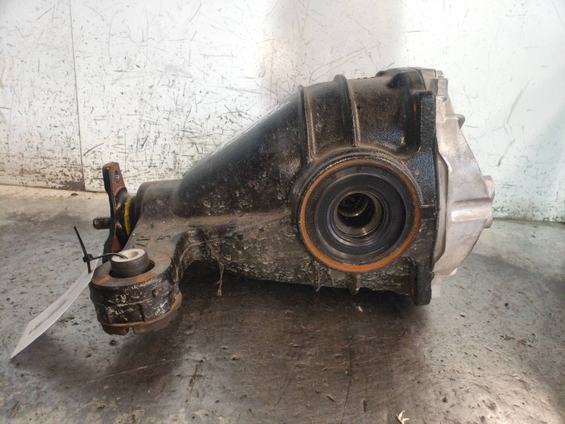 Recambio de diferencial trasero para lexus is 300h referencia OEM IAM   