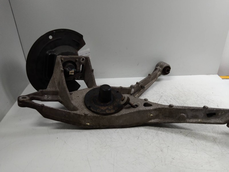 Recambio de mangueta trasera izquierda para cadillac seville sts referencia OEM IAM   