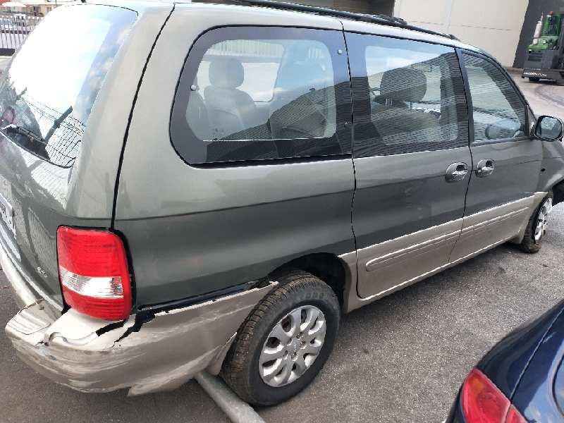 kia carnival ii del año 2004