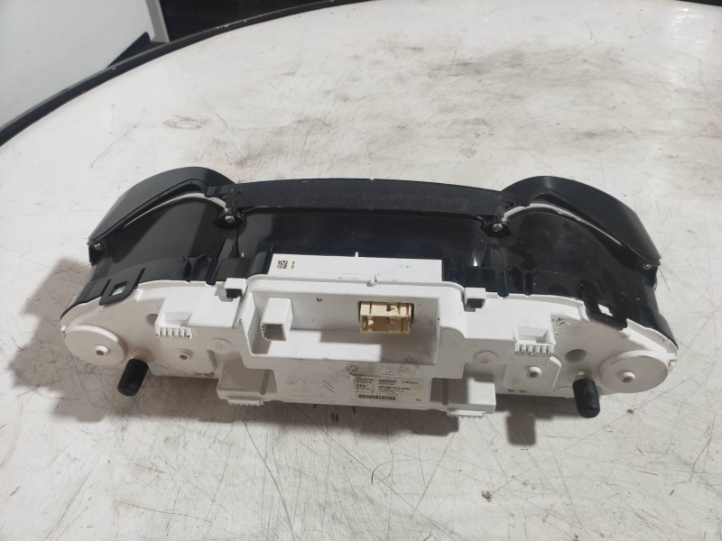 Recambio de cuadro instrumentos para peugeot 308 business line referencia OEM IAM 9809838380 PE0008202KRC0 