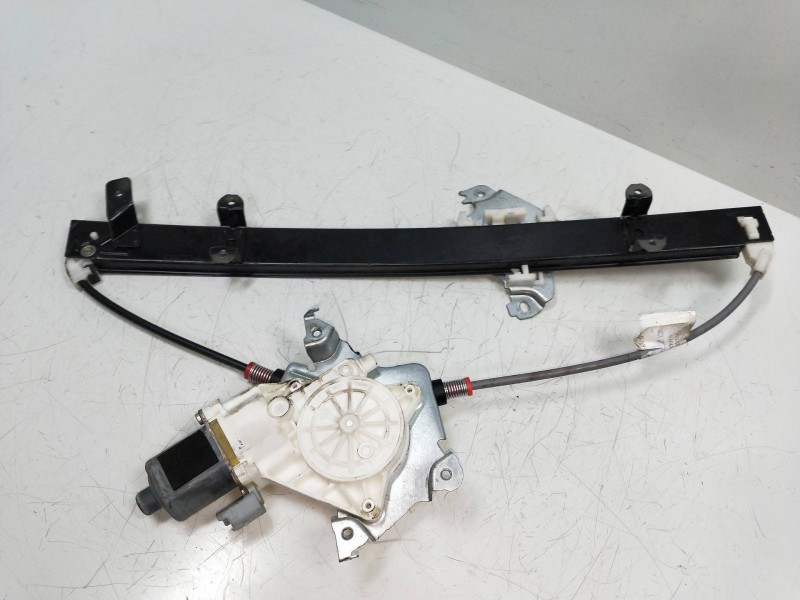 Recambio de elevalunas delantero derecho para nissan micra (k12e) 1.2 cat referencia OEM IAM   5P Recambio de elevalunas delantero derecho para nissan micra (k12e) 1.2 cat referencia OEM IAM   5P