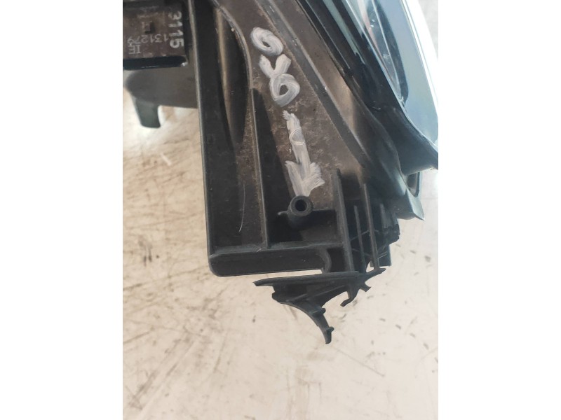 Recambio de faro derecho para peugeot 308 business line referencia OEM IAM 9677522980 030128720200 