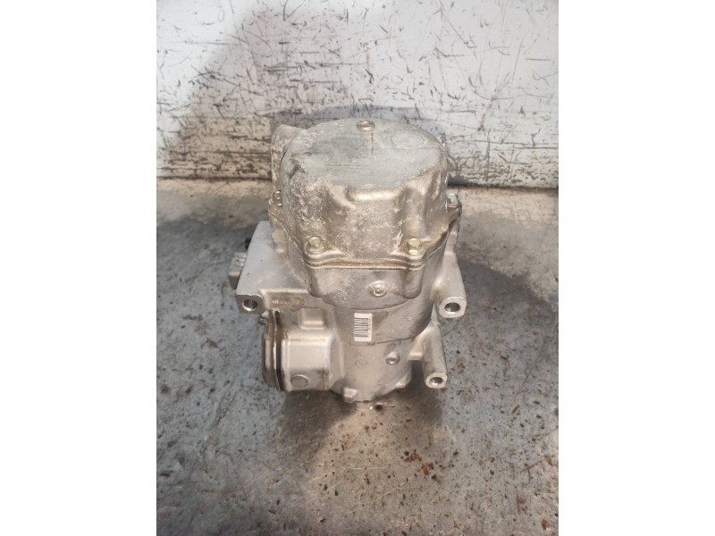 Recambio de compresor aire acondicionado para lexus is 300h referencia OEM IAM 0422000464 8D00269 ES27C