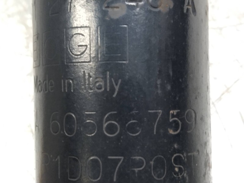 Recambio de amortiguador trasero para alfa romeo 33 berlina 1.7 referencia OEM IAM 60566759  