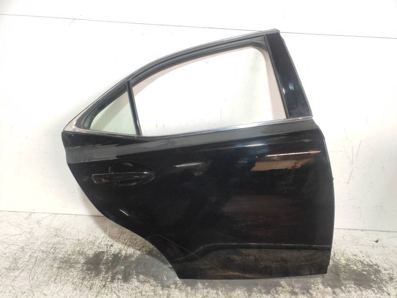 Recambio de puerta trasera derecha para lexus is 300h referencia OEM IAM   4P