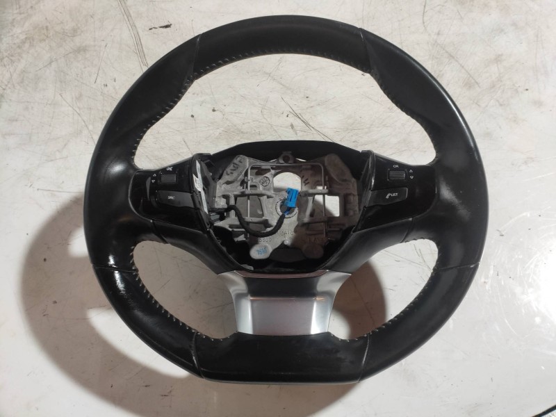 Recambio de volante para peugeot 308 business line referencia OEM IAM 98084115XU 28474206 