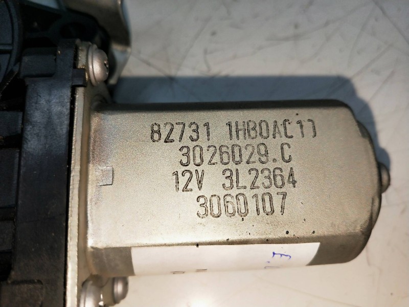 Recambio de elevalunas delantero izquierdo para nissan micra (k13) acenta referencia OEM IAM 827311HB0AC 3026029C 5P