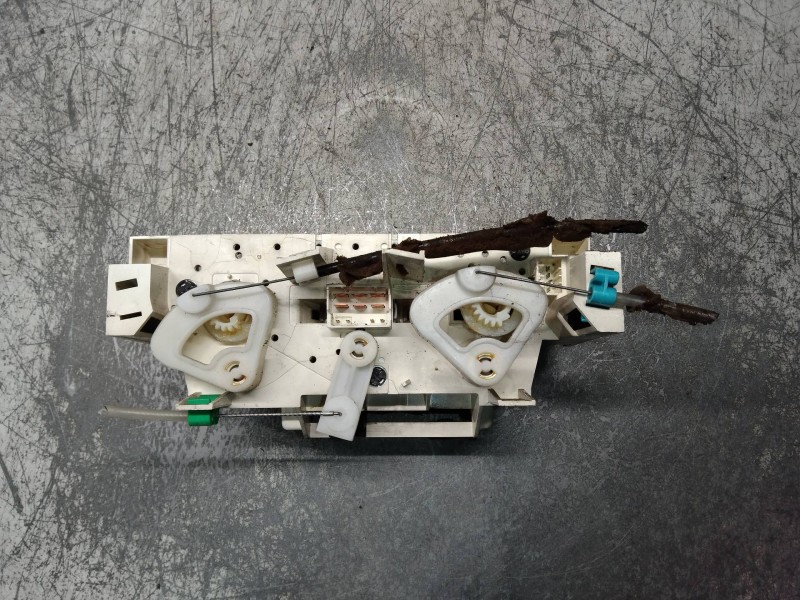 Recambio de mando calefaccion / aire acondicionado para opel agila básico referencia OEM IAM 7440083E30 9204175  Recambio de mando calefaccion / aire acondicionado para opel agila básico referencia OEM IAM 7440083E30 9204175