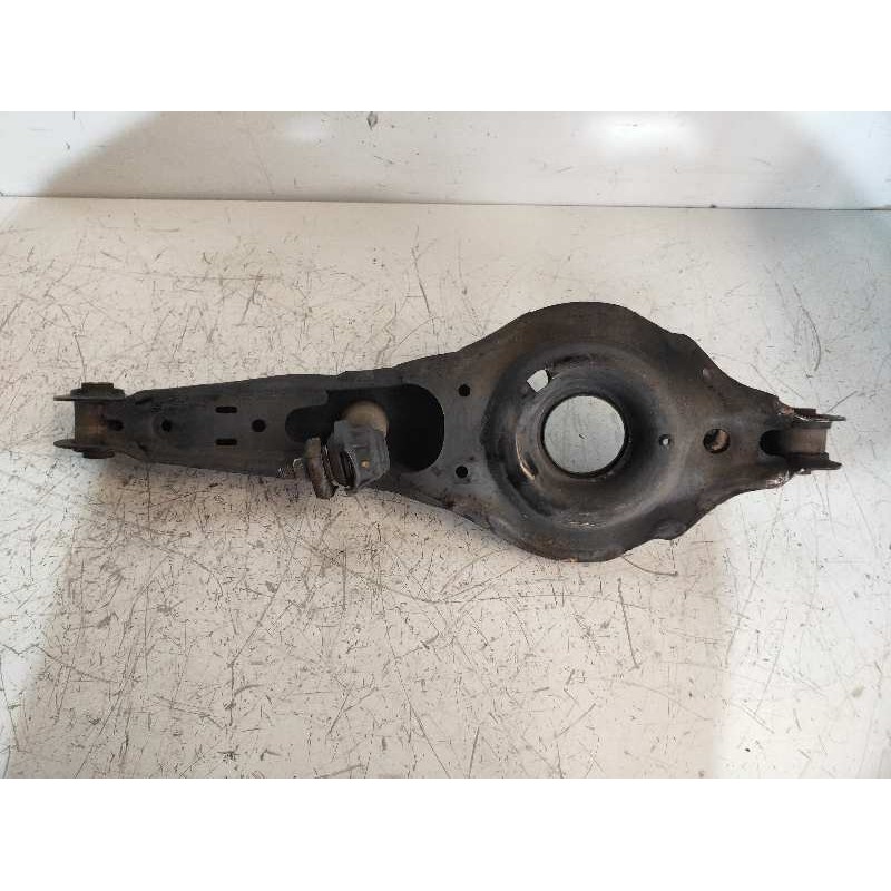 Recambio de brazo suspension inferior trasero izquierdo para mazda 5 berl. (cr) 2.0 crtd active+ (105kw) referencia OEM IAM   