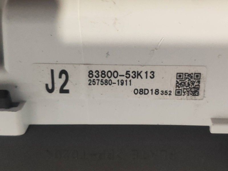 Recambio de cuadro instrumentos para lexus is 300h referencia OEM IAM 8380053K13 2575801911 