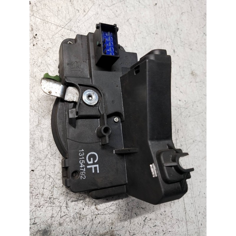 Recambio de motor cierre centralizado delantero derecho para opel corsa c 1.3 16v cdti cat (z 13 dt / ln9) referencia OEM IAM   