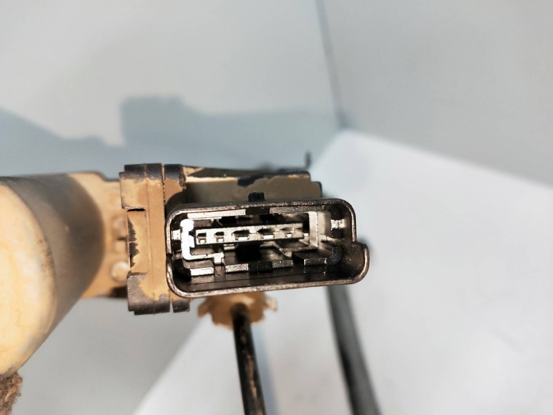 Recambio de elevalunas delantero izquierdo para nissan navara pick-up (d40m) 2.5 dci diesel cat referencia OEM IAM 400847D  4P