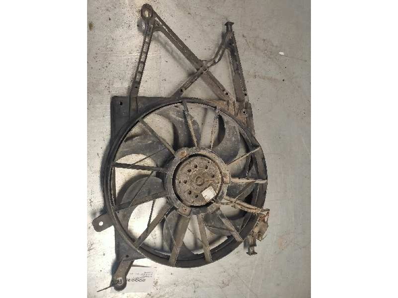 Recambio de electroventilador para opel astra g berlina elegance referencia OEM IAM 0130003245 90570739 90570735 BOSCH