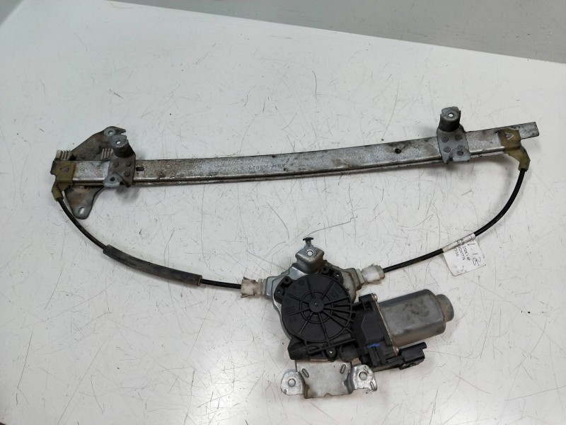 Recambio de elevalunas delantero izquierdo para nissan navara pick-up (d40m) 2.5 dci diesel cat referencia OEM IAM 402121B  4P
