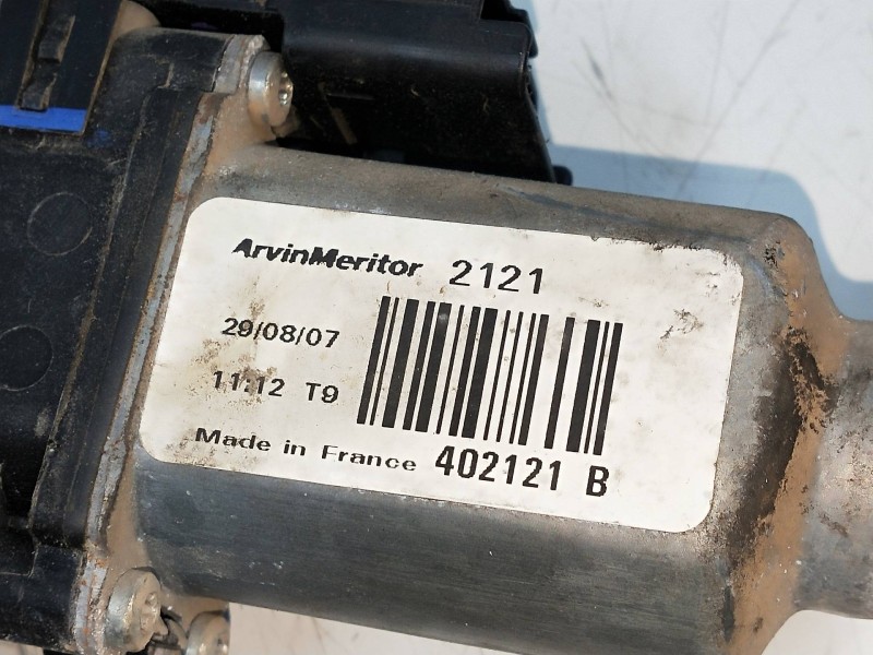 Recambio de elevalunas delantero izquierdo para nissan navara pick-up (d40m) 2.5 dci diesel cat referencia OEM IAM 402121B  4P