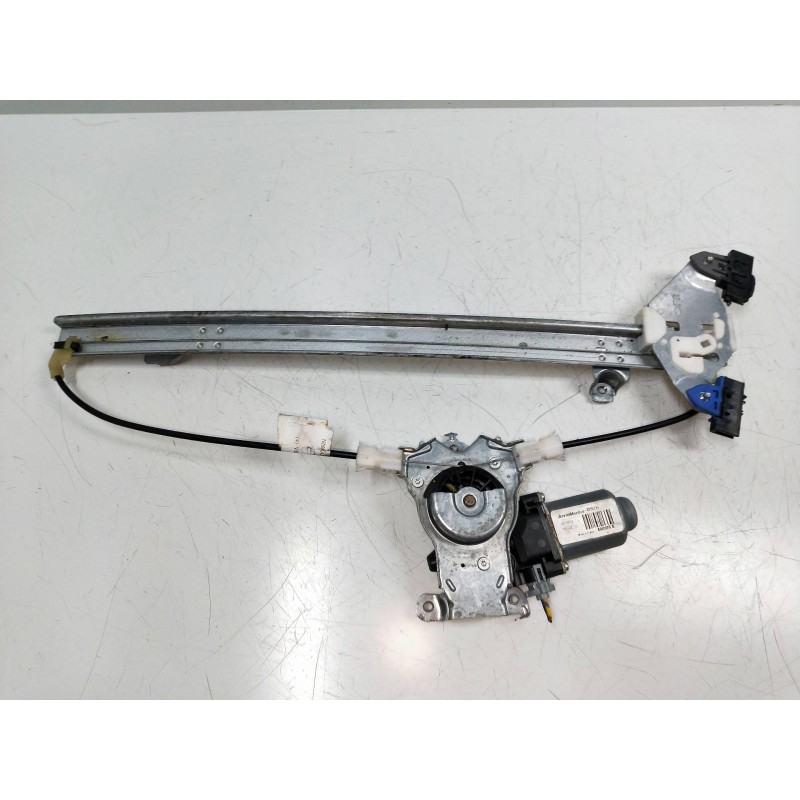 Recambio de elevalunas trasero derecho para nissan navara pick-up (d40m) 2.5 dci diesel cat referencia OEM IAM 400926B  4P