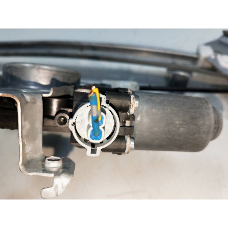 Recambio de elevalunas trasero derecho para nissan navara pick-up (d40m) 2.5 dci diesel cat referencia OEM IAM 400926B  4P