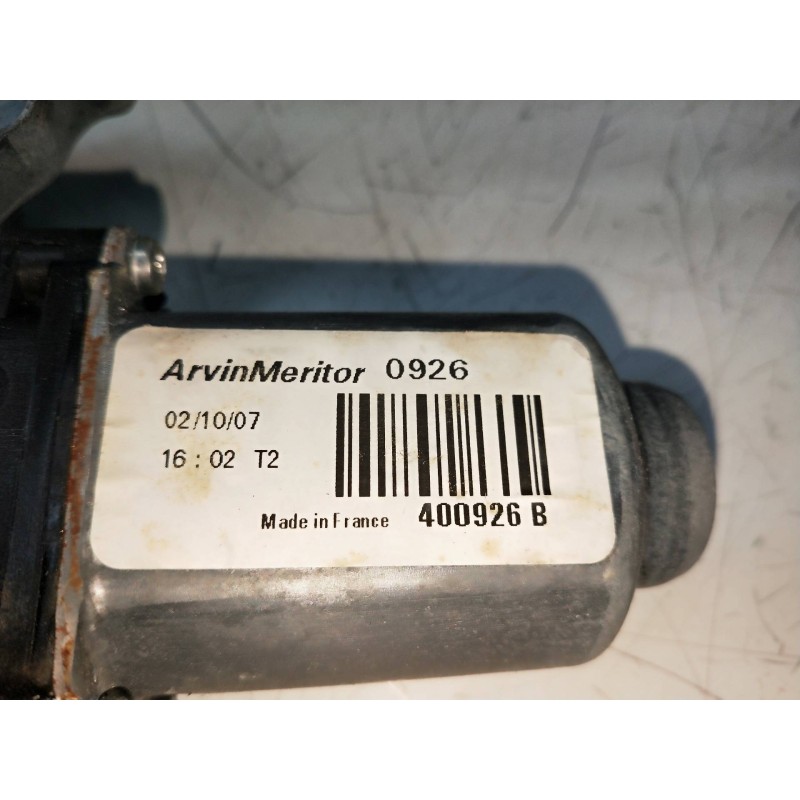 Recambio de elevalunas trasero derecho para nissan navara pick-up (d40m) 2.5 dci diesel cat referencia OEM IAM 400926B  4P