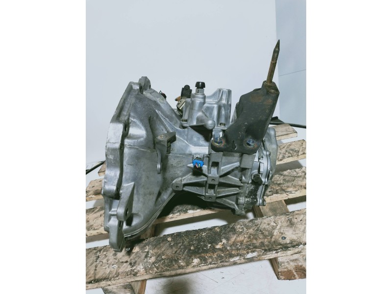 Recambio de caja cambios para chevrolet kalos 1.4 se referencia OEM IAM BW4176 WZ069804 