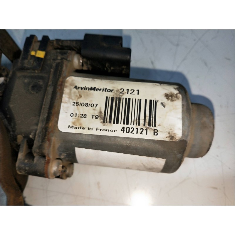 Recambio de elevalunas delantero izquierdo para nissan navara pick-up (d40m) 2.5 dci diesel cat referencia OEM IAM 402121B  4P