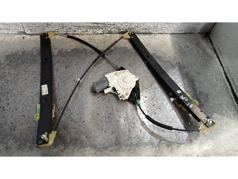 Recambio de elevalunas delantero izquierdo para audi sq5 (8r) 3.0 tdi quattro referencia OEM IAM 8H0837461K  