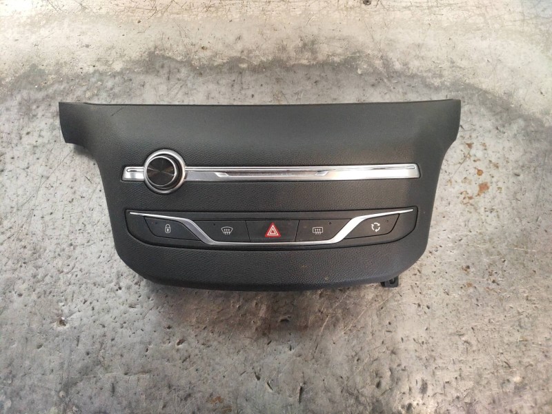 Recambio de mando multifuncion para peugeot 308 business line referencia OEM IAM 96777660ZD  