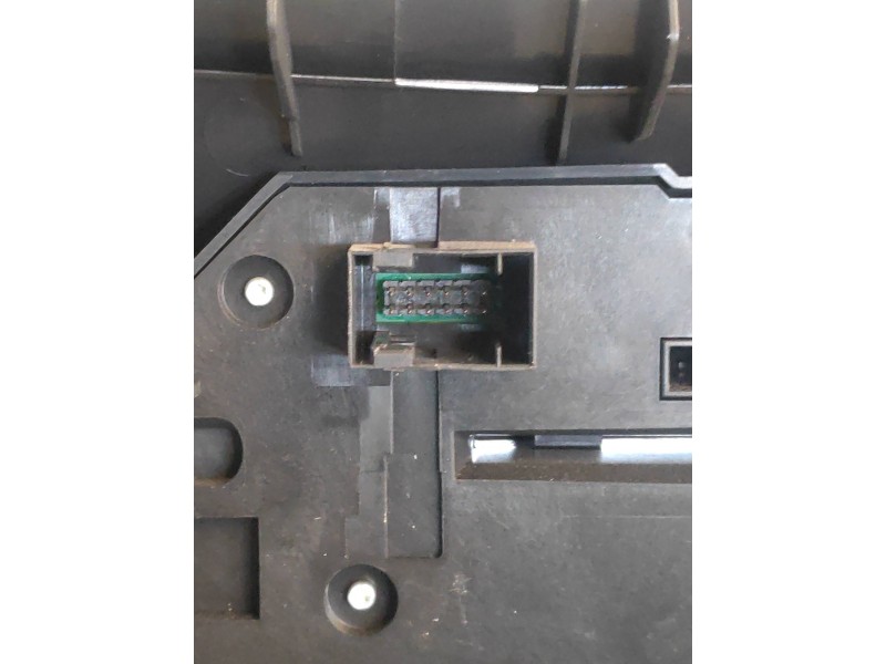 Recambio de mando multifuncion para peugeot 308 business line referencia OEM IAM 96777660ZD  