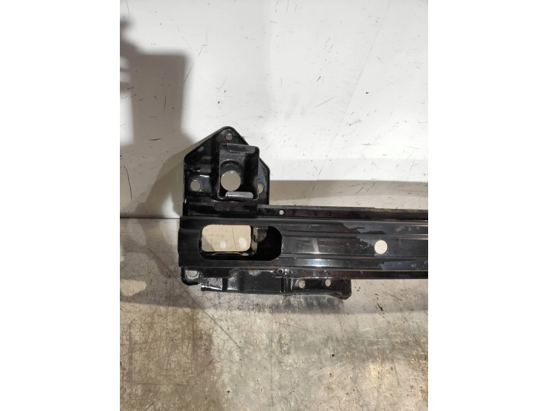 Recambio de refuerzo paragolpes delantero para hyundai tucson (jm) 2.0 crdi comfort (4wd) referencia OEM IAM   