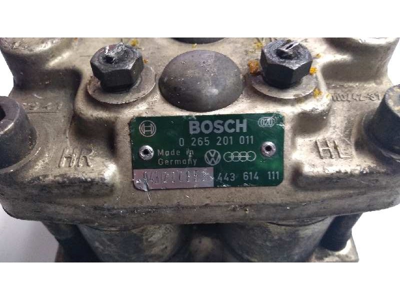 Recambio de abs para audi coupe (8b3) referencia OEM IAM 0265201011 443614111 