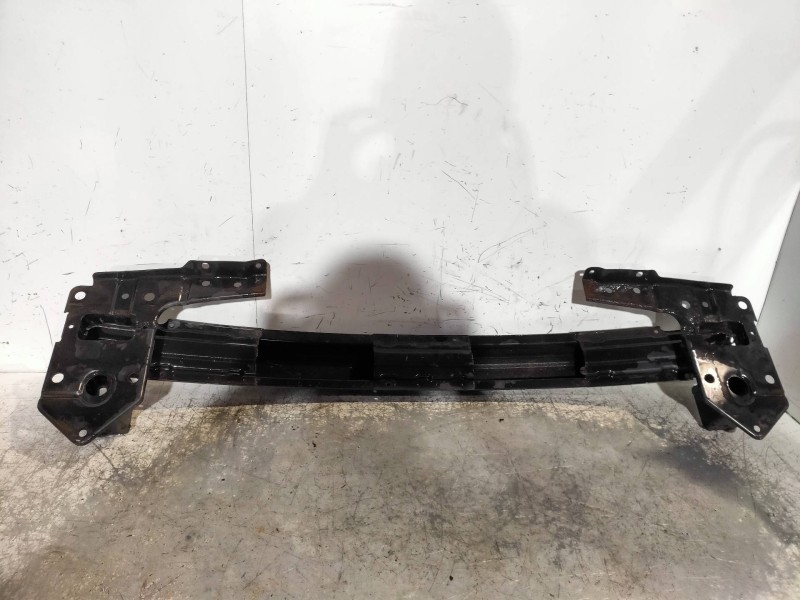 Recambio de refuerzo paragolpes delantero para hyundai tucson (jm) 2.0 crdi comfort (4wd) referencia OEM IAM   